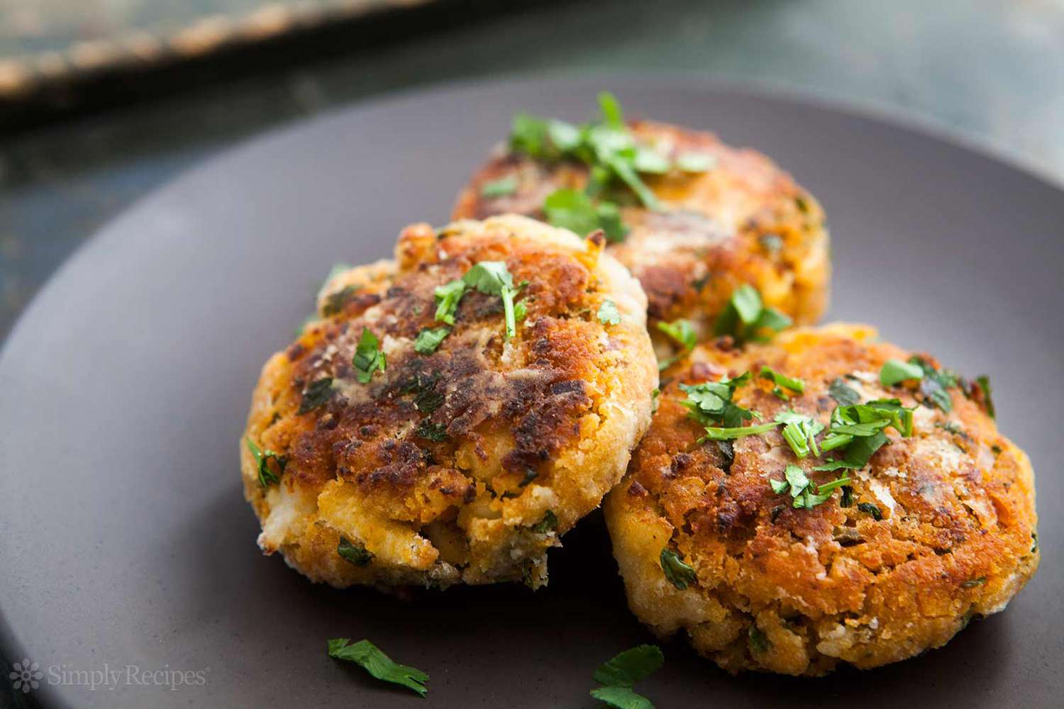 Làm nhân tôm thịt